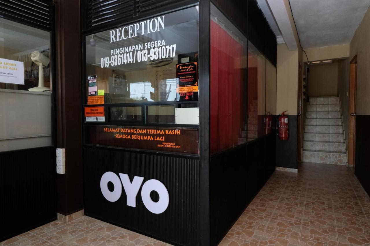 Oyo 44005 Senangin Resort & Cafe Tumpat Bagian luar foto