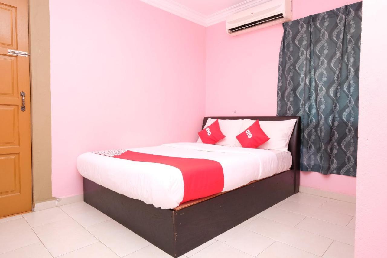 Oyo 44005 Senangin Resort & Cafe Tumpat Bagian luar foto