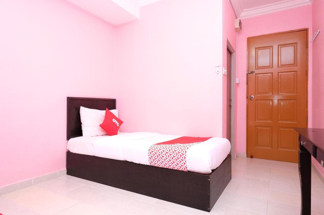 Oyo 44005 Senangin Resort & Cafe Tumpat Bagian luar foto