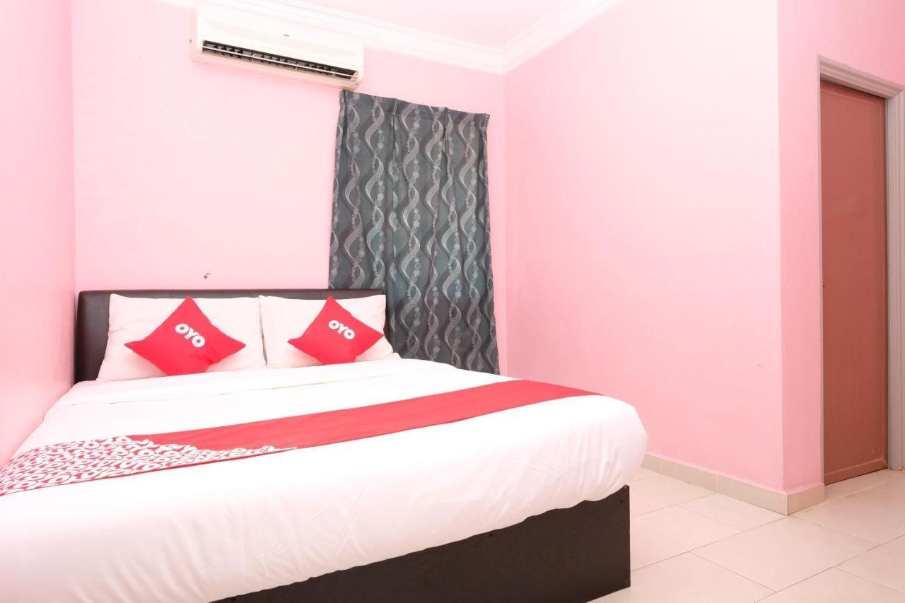 Oyo 44005 Senangin Resort & Cafe Tumpat Bagian luar foto