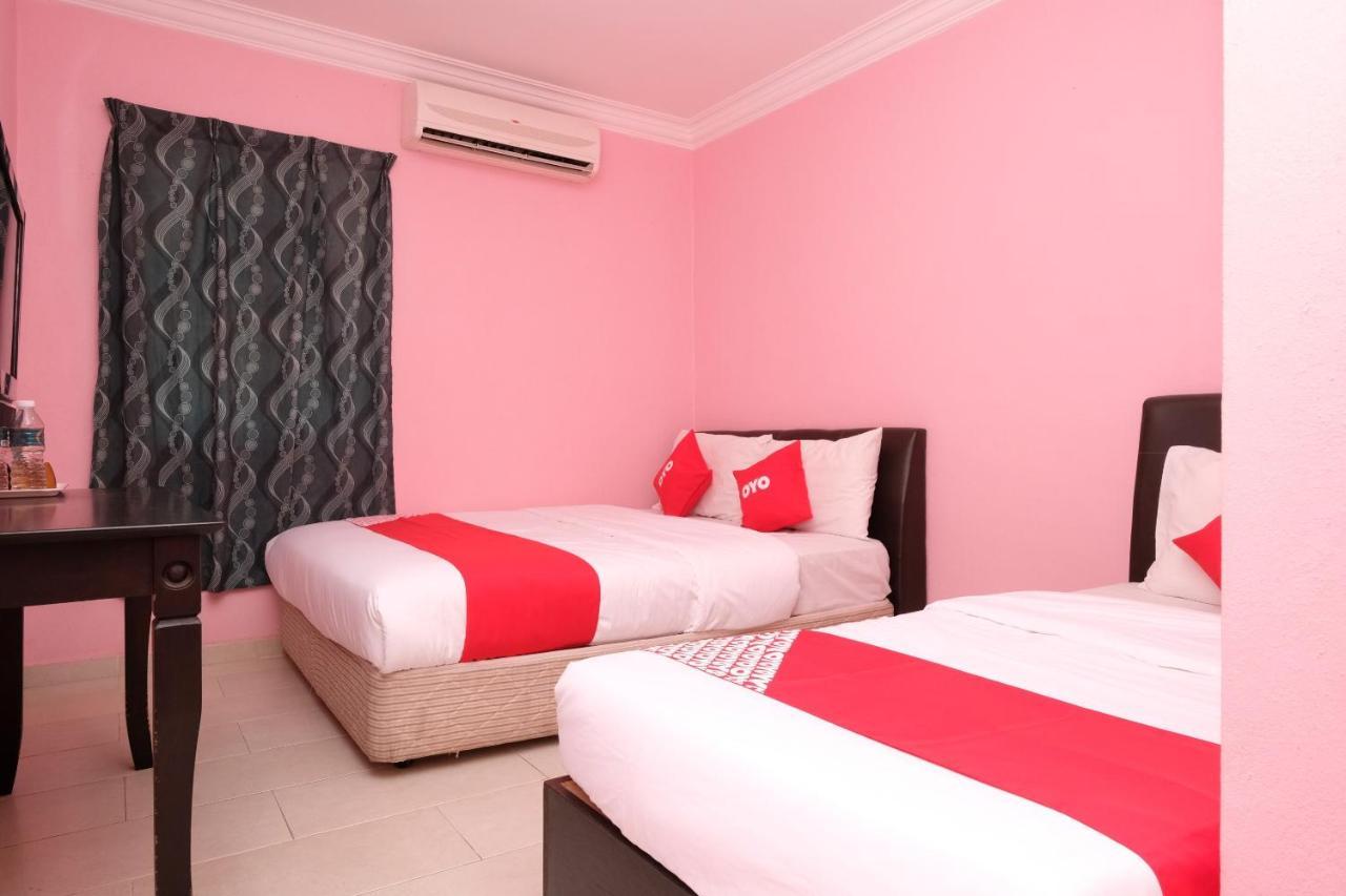 Oyo 44005 Senangin Resort & Cafe Tumpat Bagian luar foto