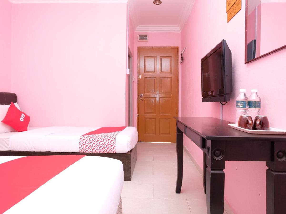 Oyo 44005 Senangin Resort & Cafe Tumpat Bagian luar foto