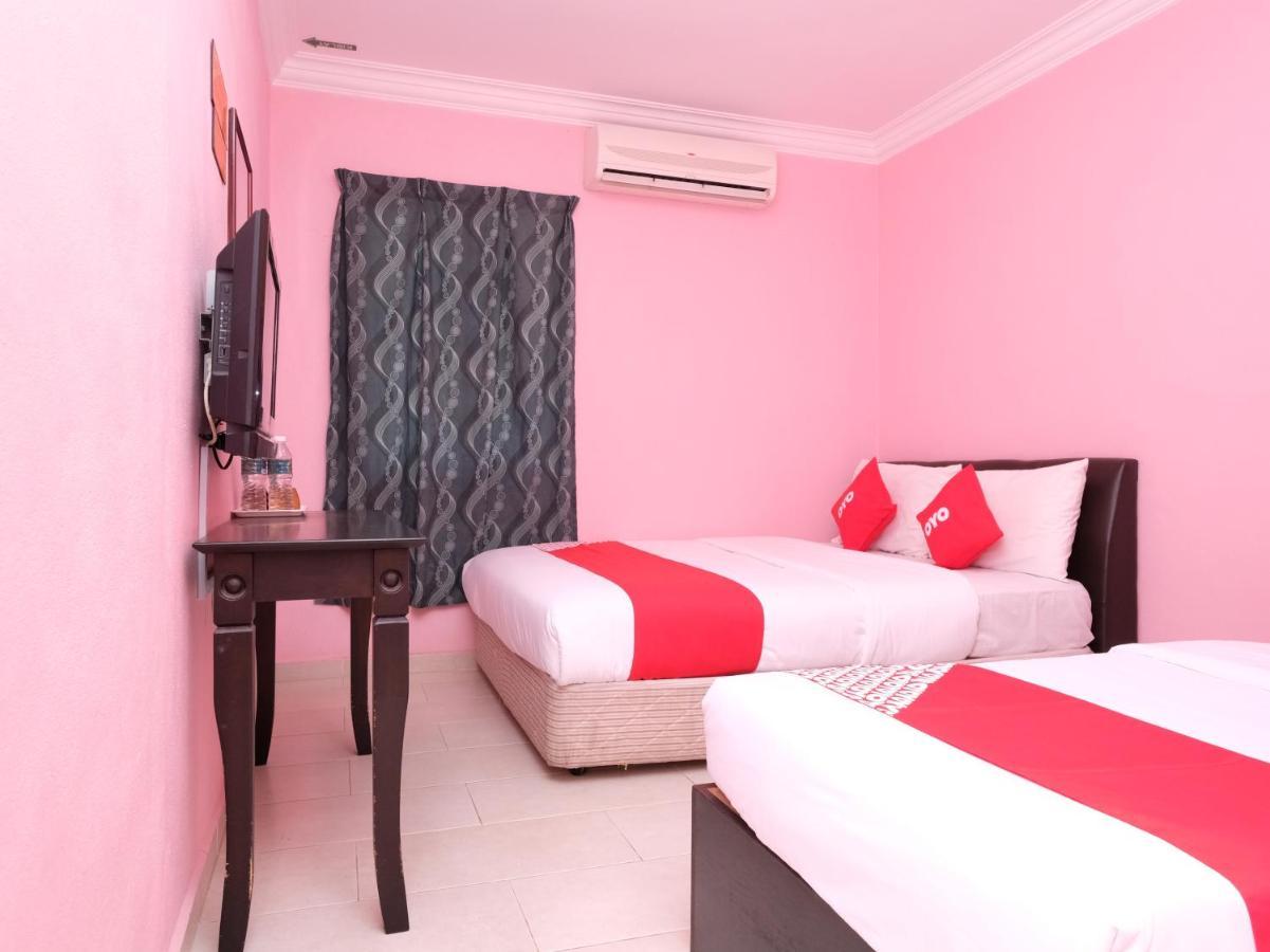 Oyo 44005 Senangin Resort & Cafe Tumpat Bagian luar foto