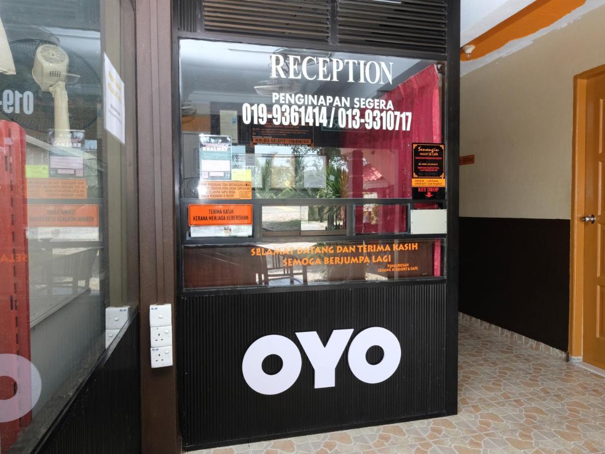 Oyo 44005 Senangin Resort & Cafe Tumpat Bagian luar foto